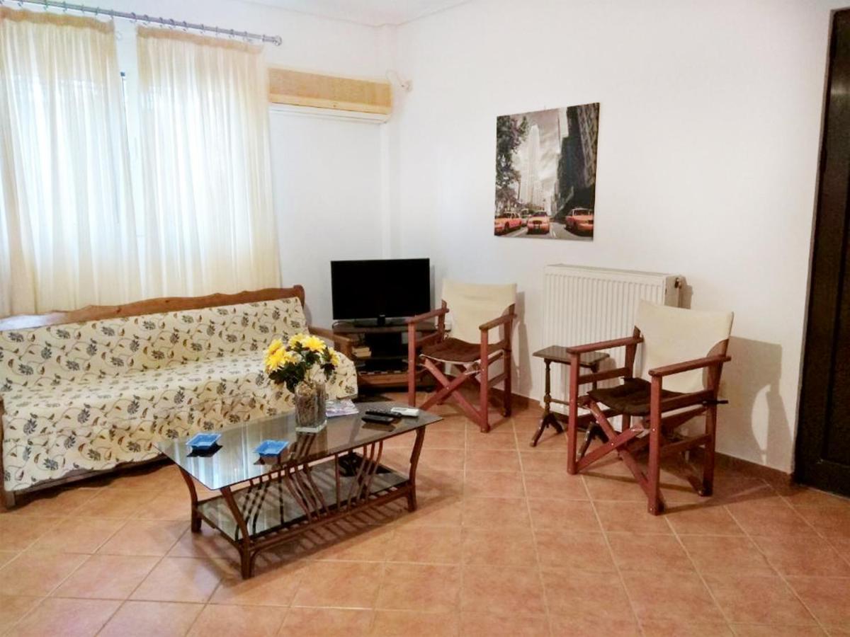 Nikolaos House Appartement Perdika  Buitenkant foto